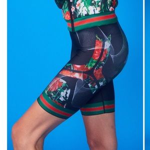 Ultracor floral eclipse shorts xs Gucci pattern